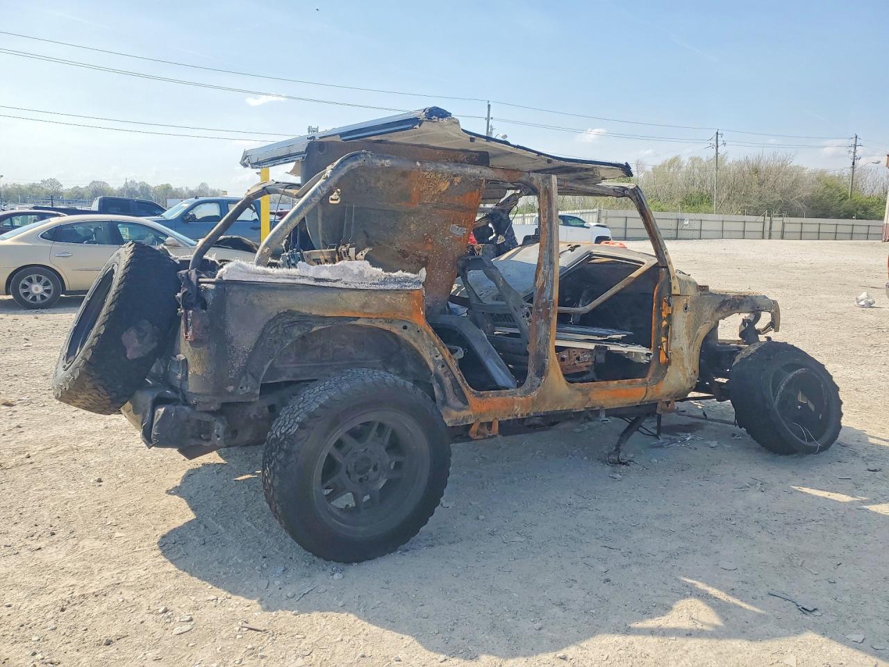 2018 JEEP WRANGLER UNLIMITED SAHARA photo 5