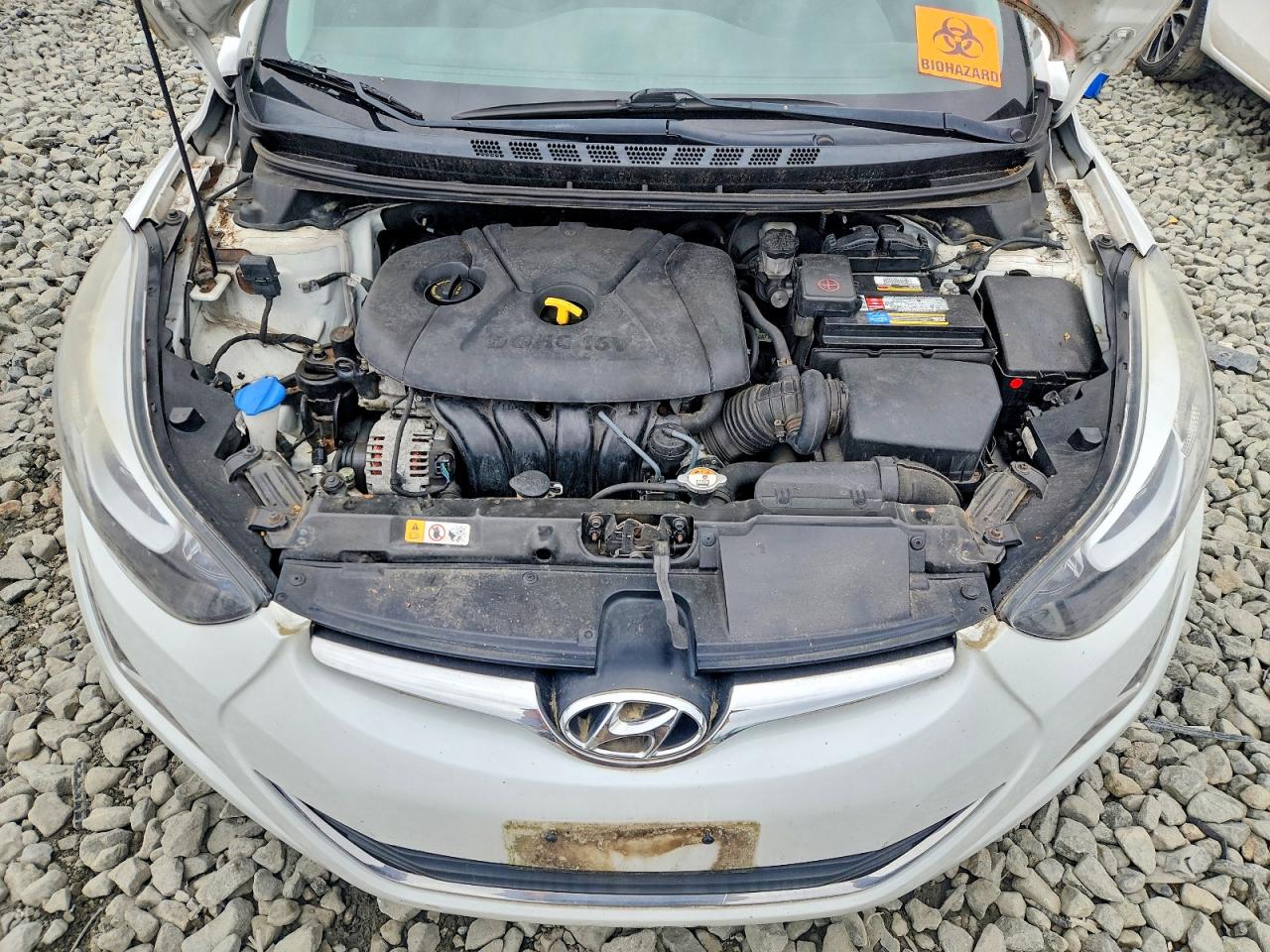 2015 HYUNDAI ELANTRA SE photo 31