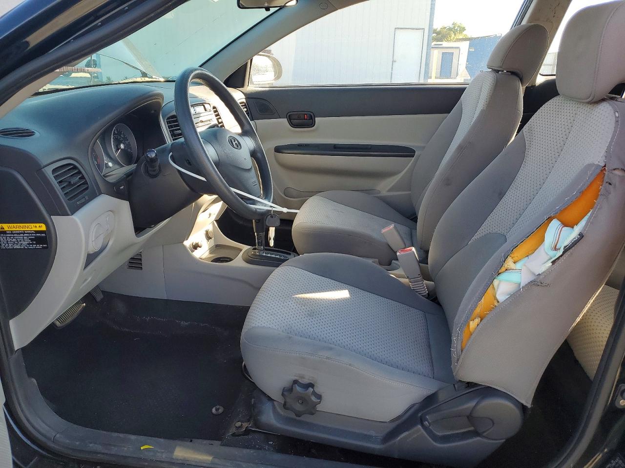 2009 HYUNDAI ACCENT GS photo 13