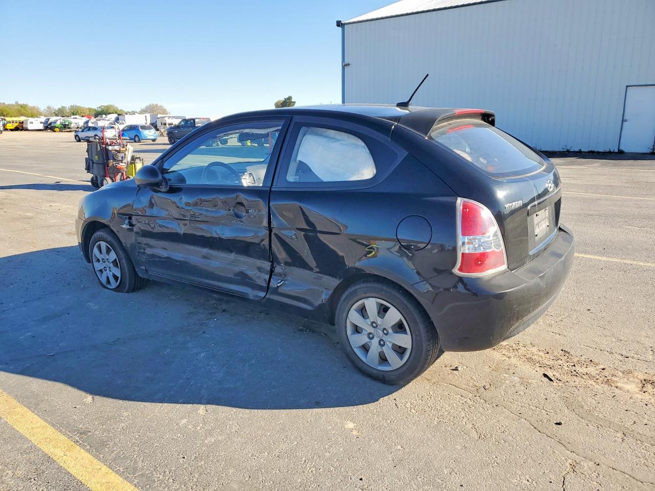 2009 HYUNDAI ACCENT GS photo 3