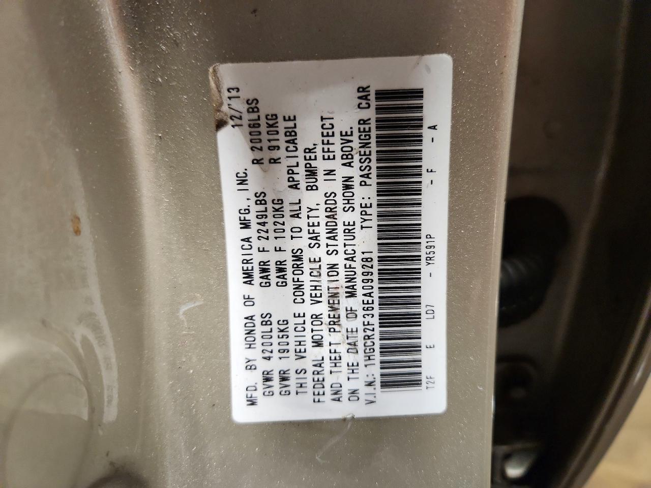 2014 HONDA ACCORD LX photo 13