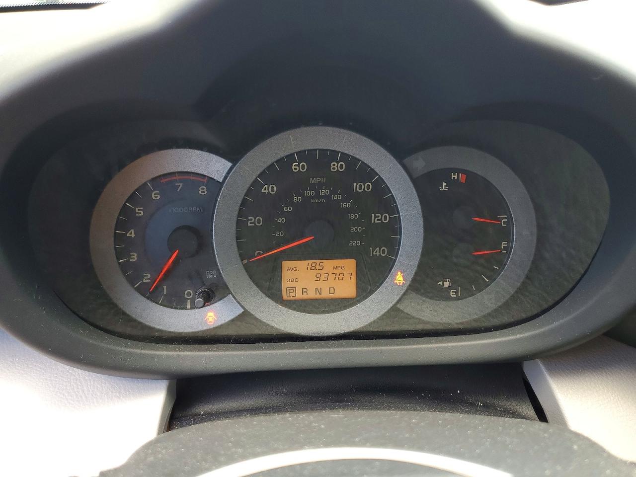 2012 TOYOTA RAV4 BASE photo 9