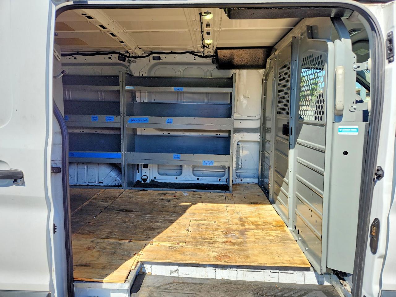 2017 FORD TRANSIT T-250 photo 31