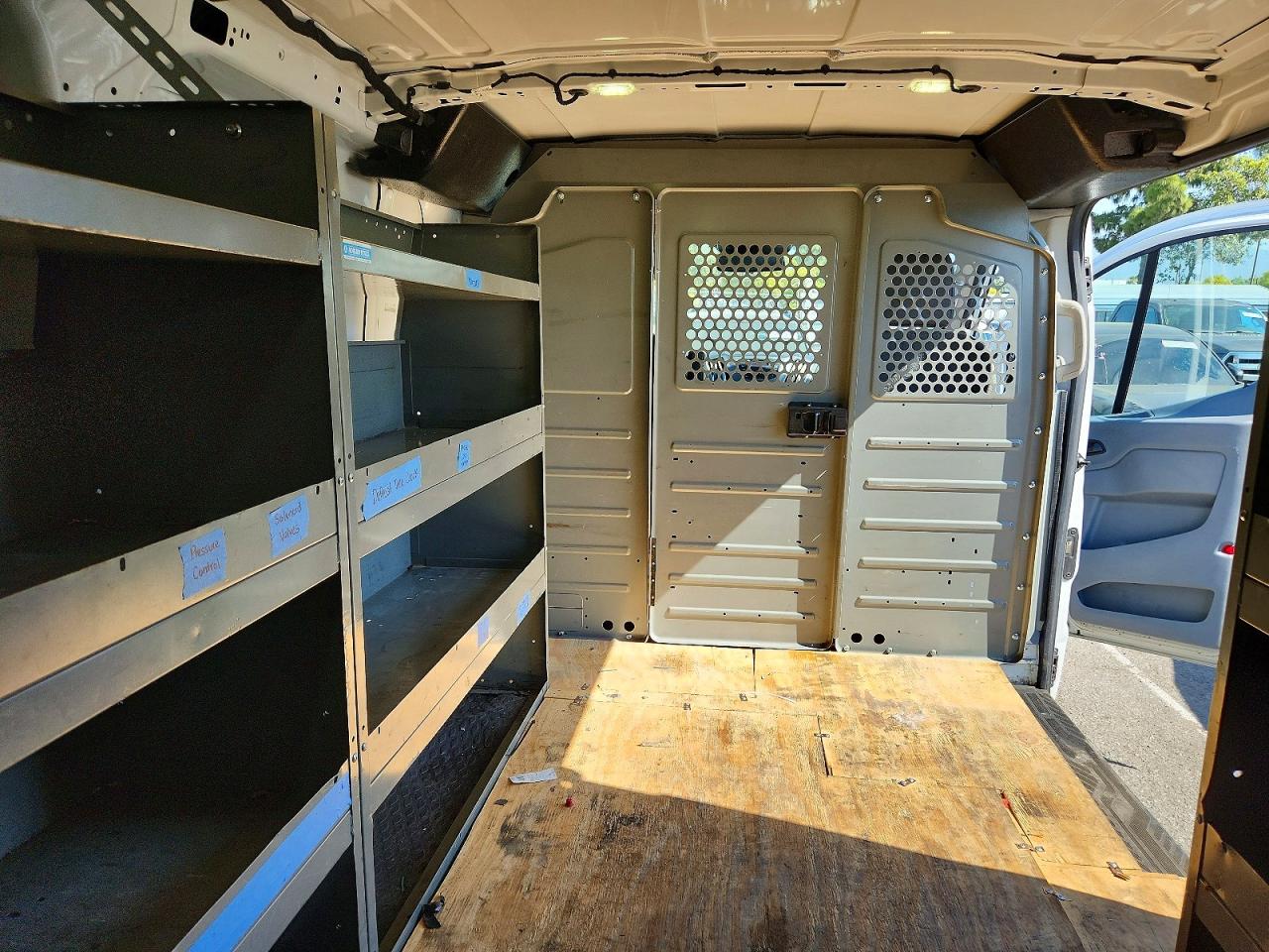 2017 FORD TRANSIT T-250 photo 28