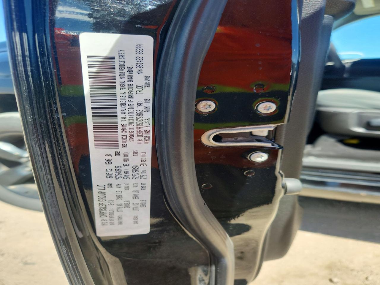 2013 RAM 1500 ST photo 23