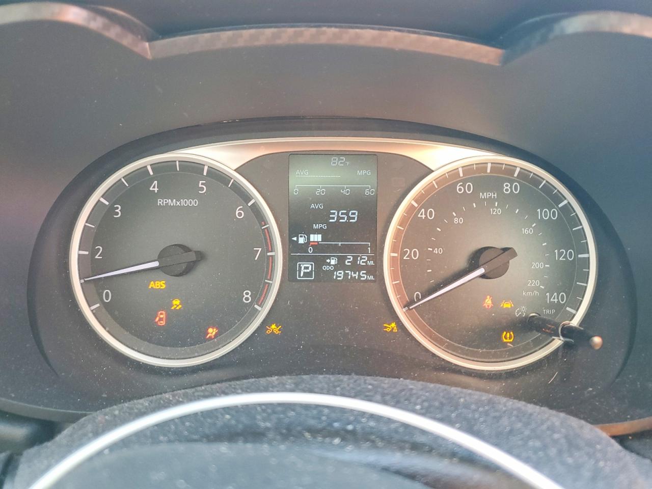 2020 NISSAN VERSA S photo 25