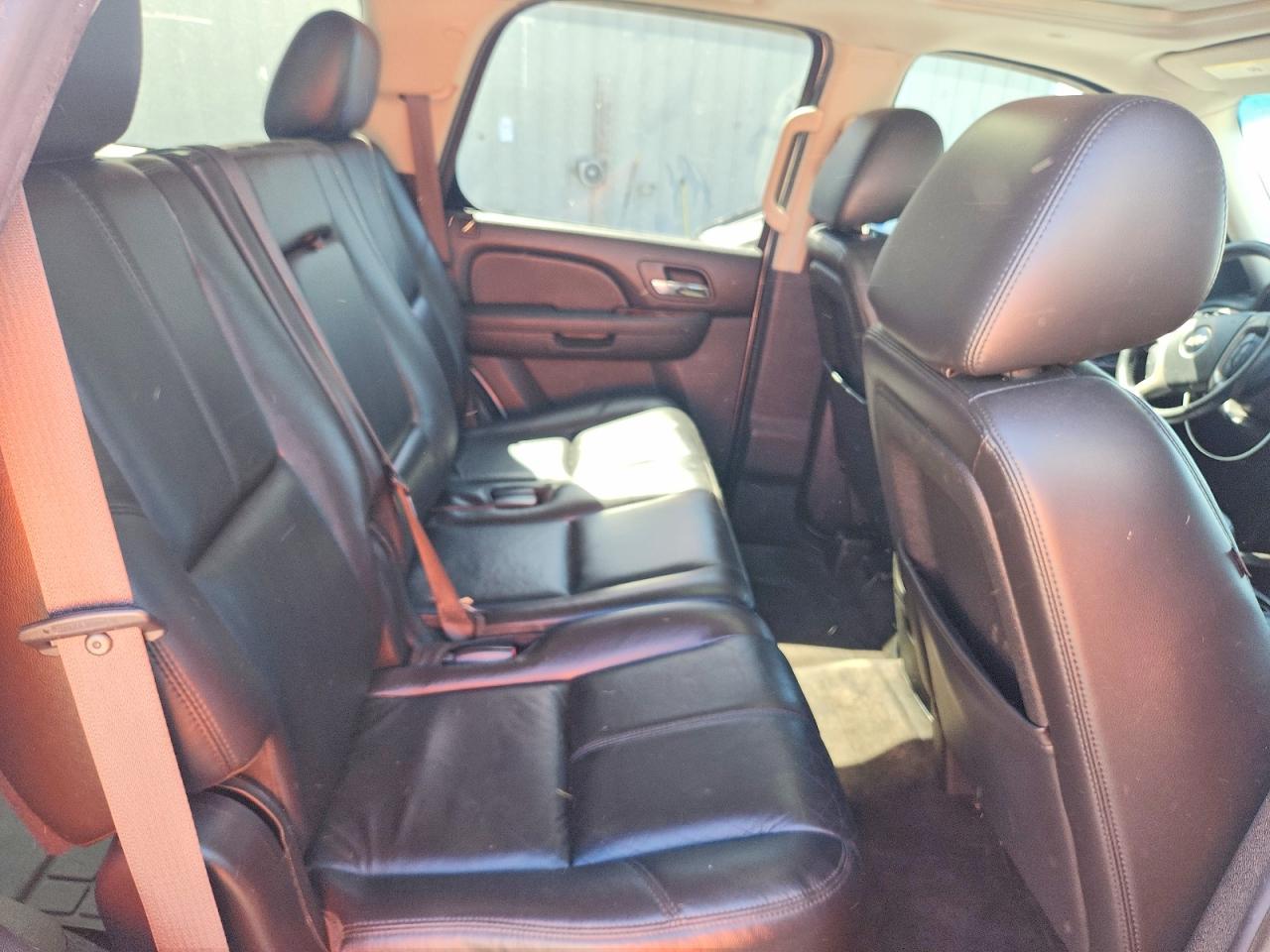 2011 CHEVROLET TAHOE K1500 LT photo 11