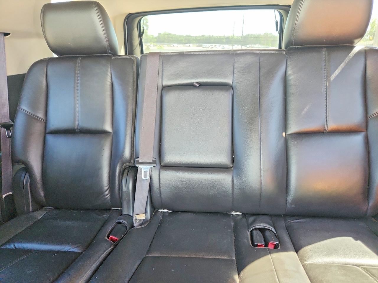 2011 CHEVROLET TAHOE K1500 LT photo 10