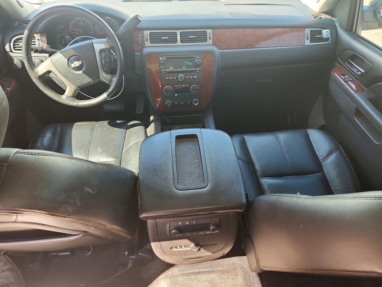 2011 CHEVROLET TAHOE K1500 LT photo 8