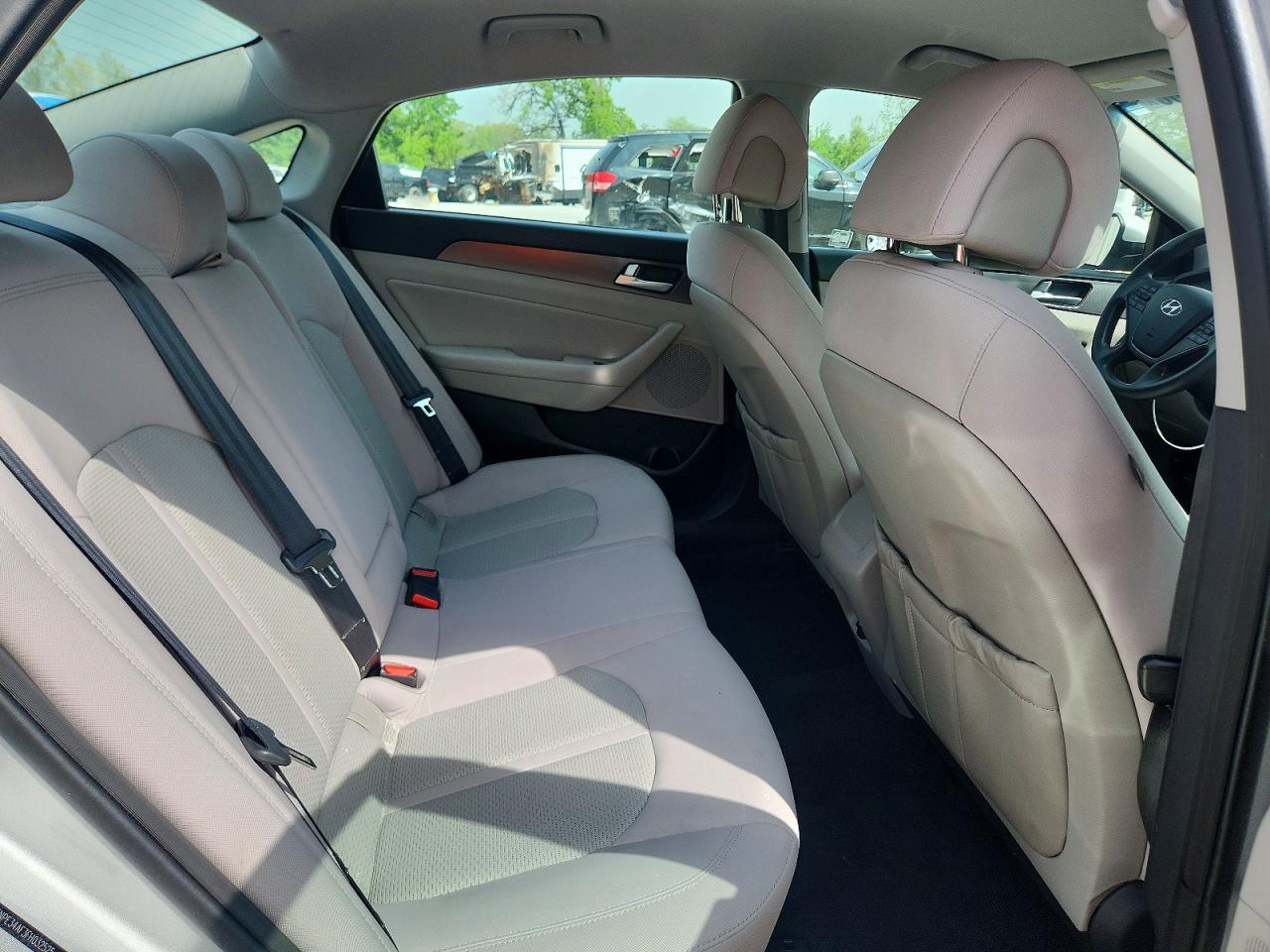 2015 HYUNDAI SONATA SPORT photo 19