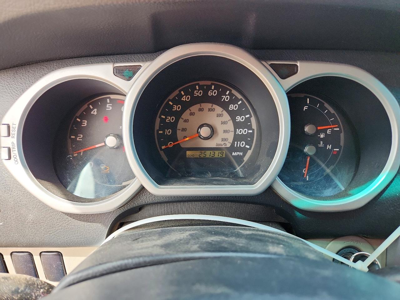 2005 TOYOTA 4RUNNER SR5 photo 17