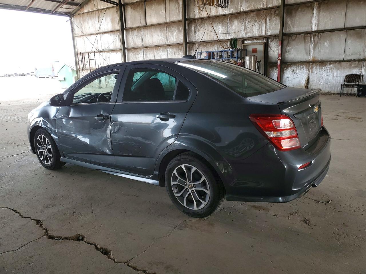 2017 CHEVROLET SONIC LT photo 2