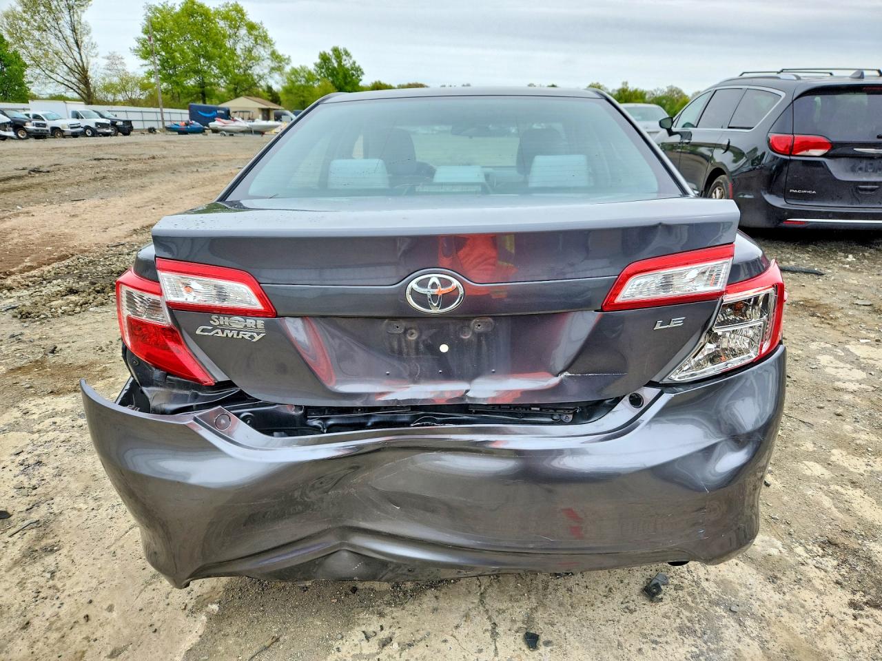 2012 TOYOTA CAMRY LE photo 6