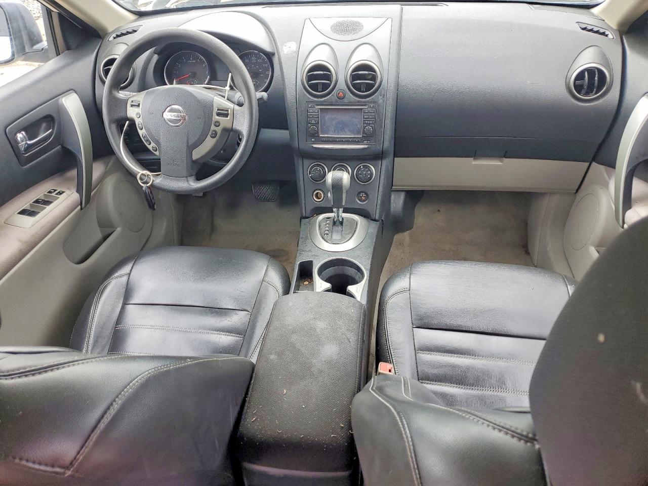 2011 NISSAN ROGUE S photo 15