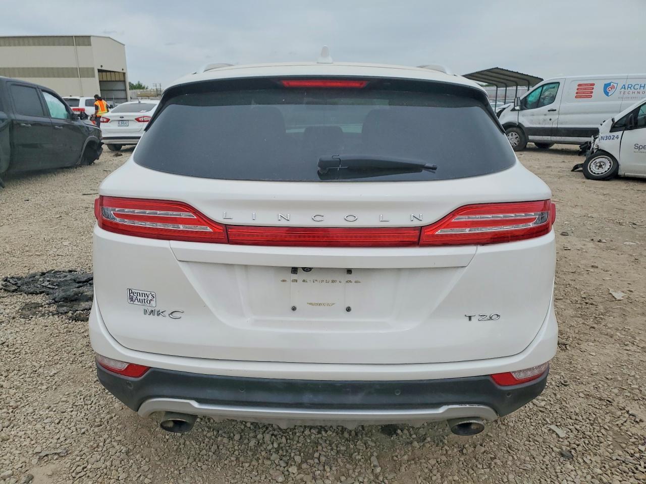 2017 LINCOLN MKC photo 11