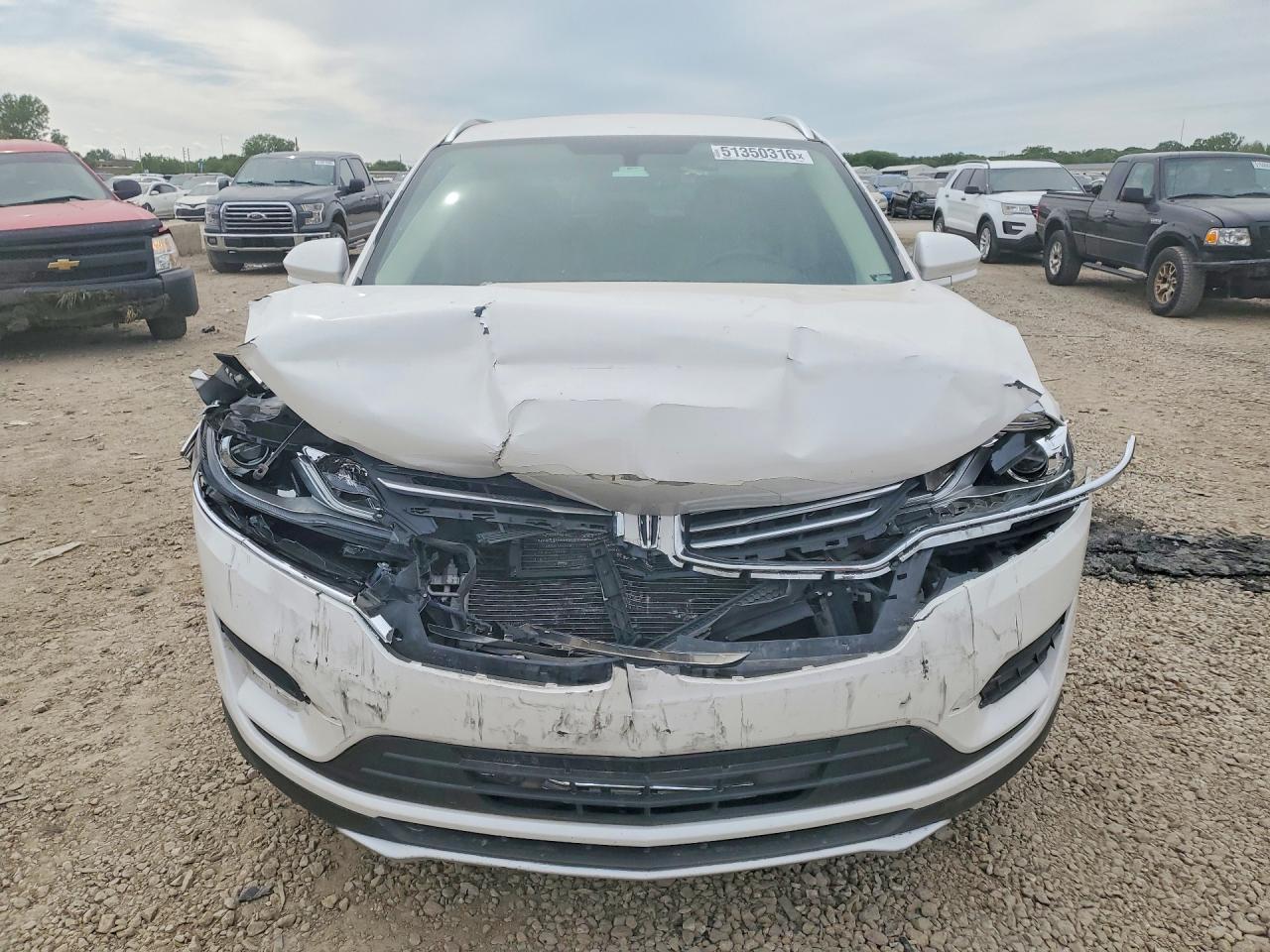 2017 LINCOLN MKC photo 9