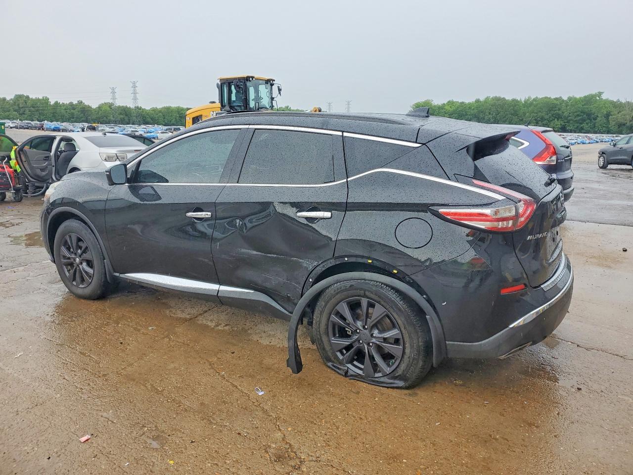 2018 NISSAN MURANO SV photo 3