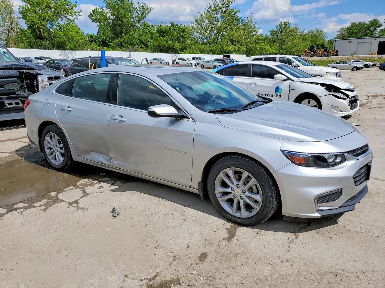 2016 CHEVROLET MALIBU LT photo 7