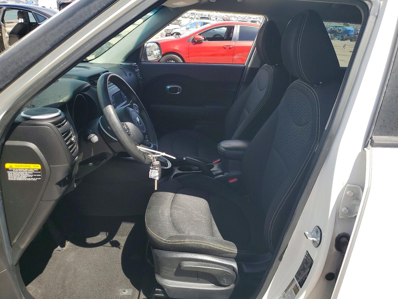 2016 KIA SOUL + photo 13