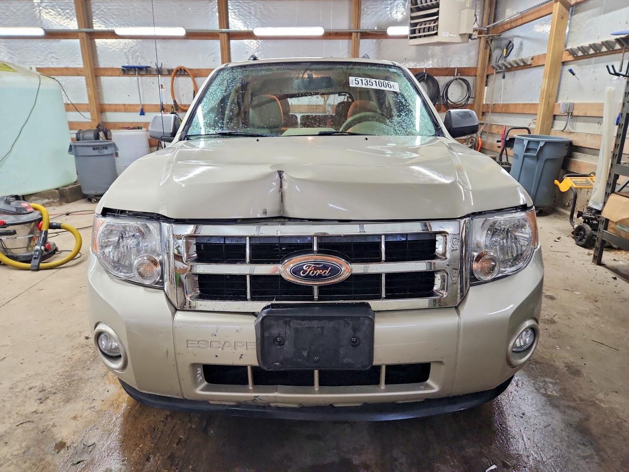 2012 FORD ESCAPE XLT photo 5