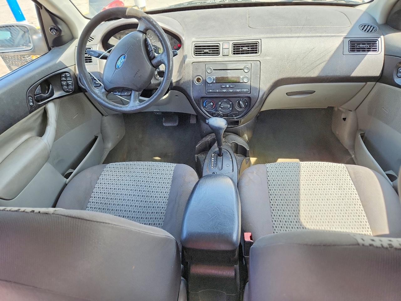2007 FORD FOCUS ZX4 photo 15