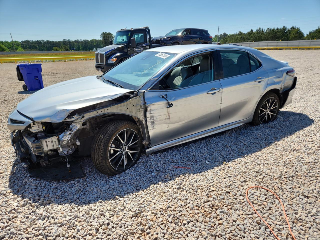 2022 TOYOTA CAMRY