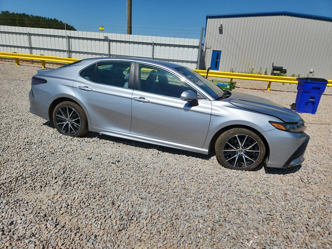 2022 TOYOTA CAMRY SE photo 10