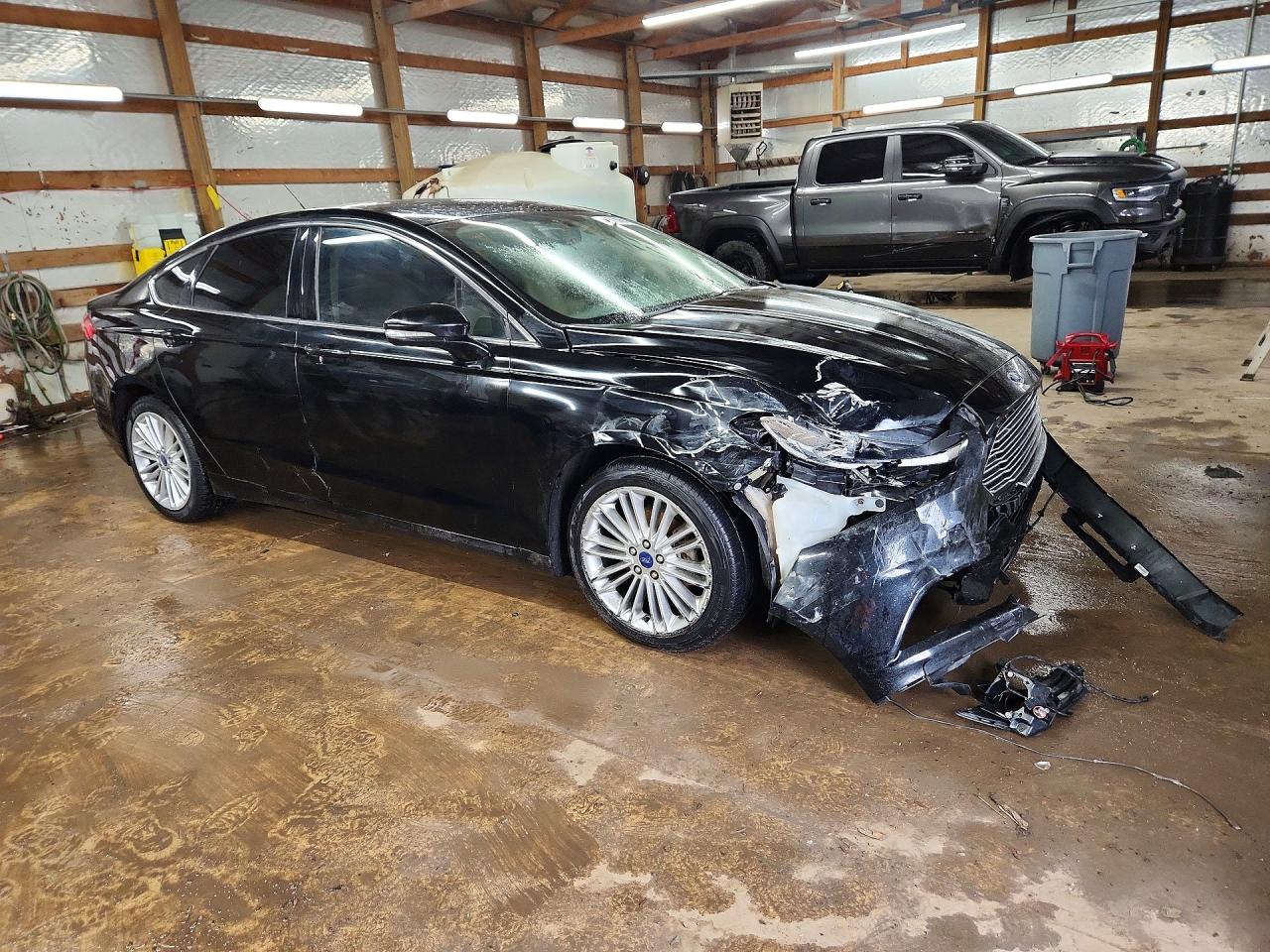 2016 FORD FUSION SE photo 10