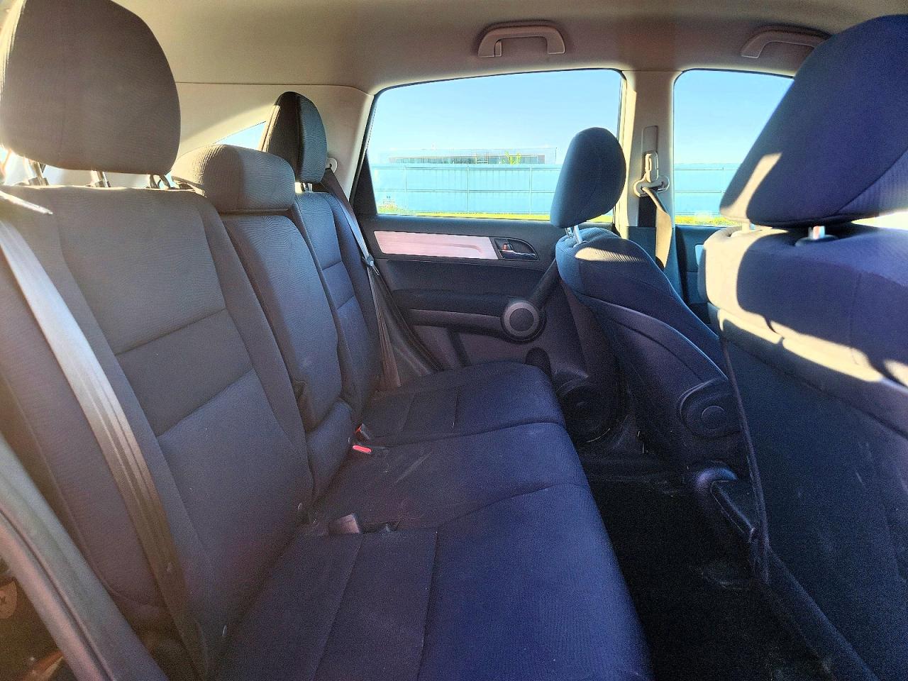 2010 HONDA CR-V LX photo 21