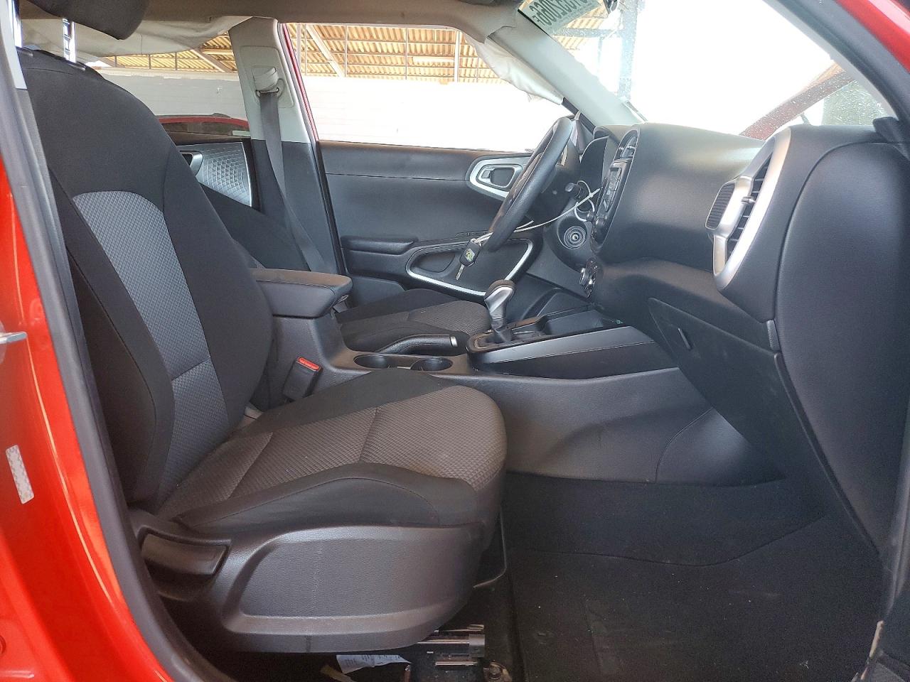 2021 KIA SOUL LX photo 7