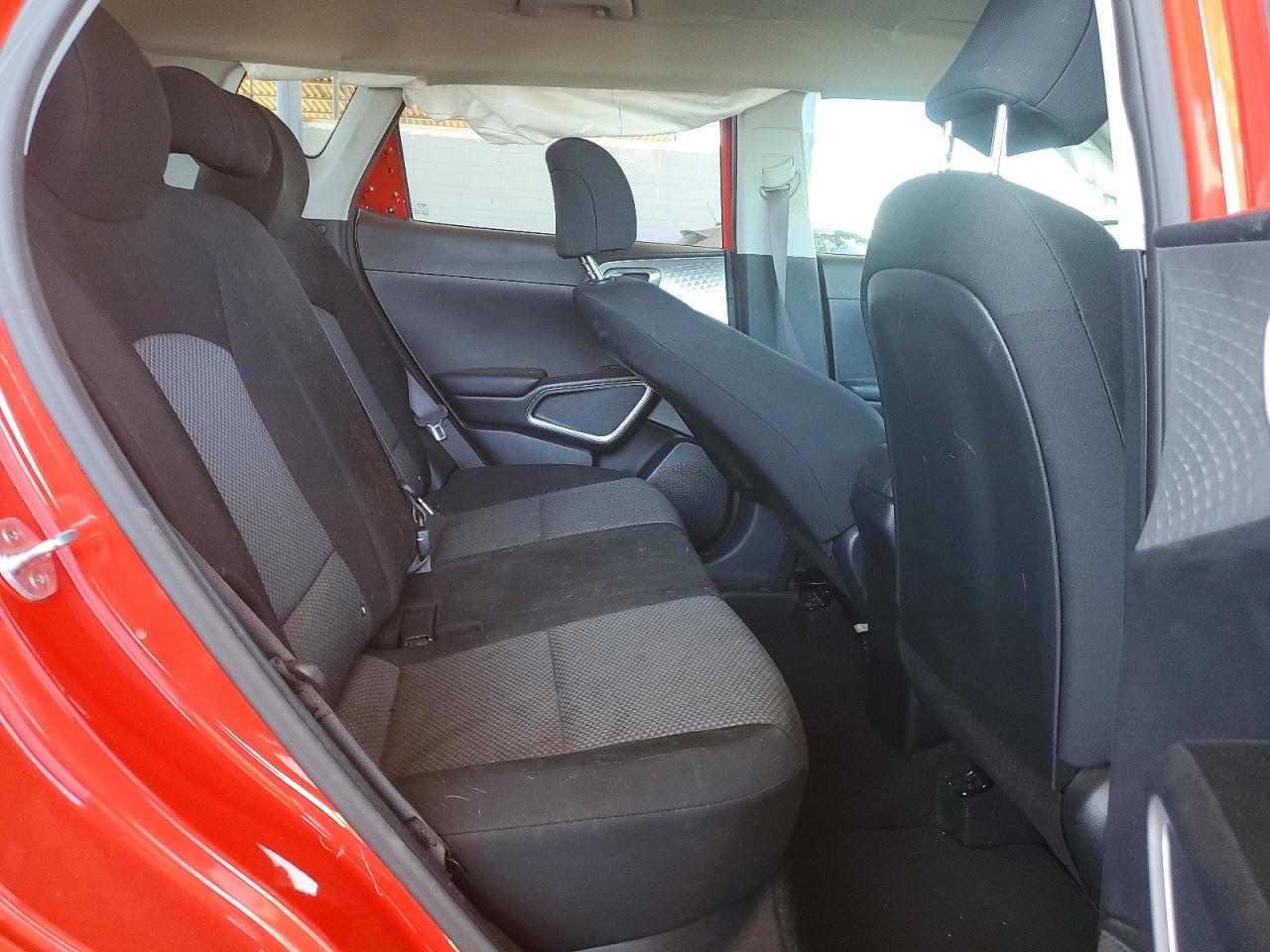 2021 KIA SOUL LX photo 11