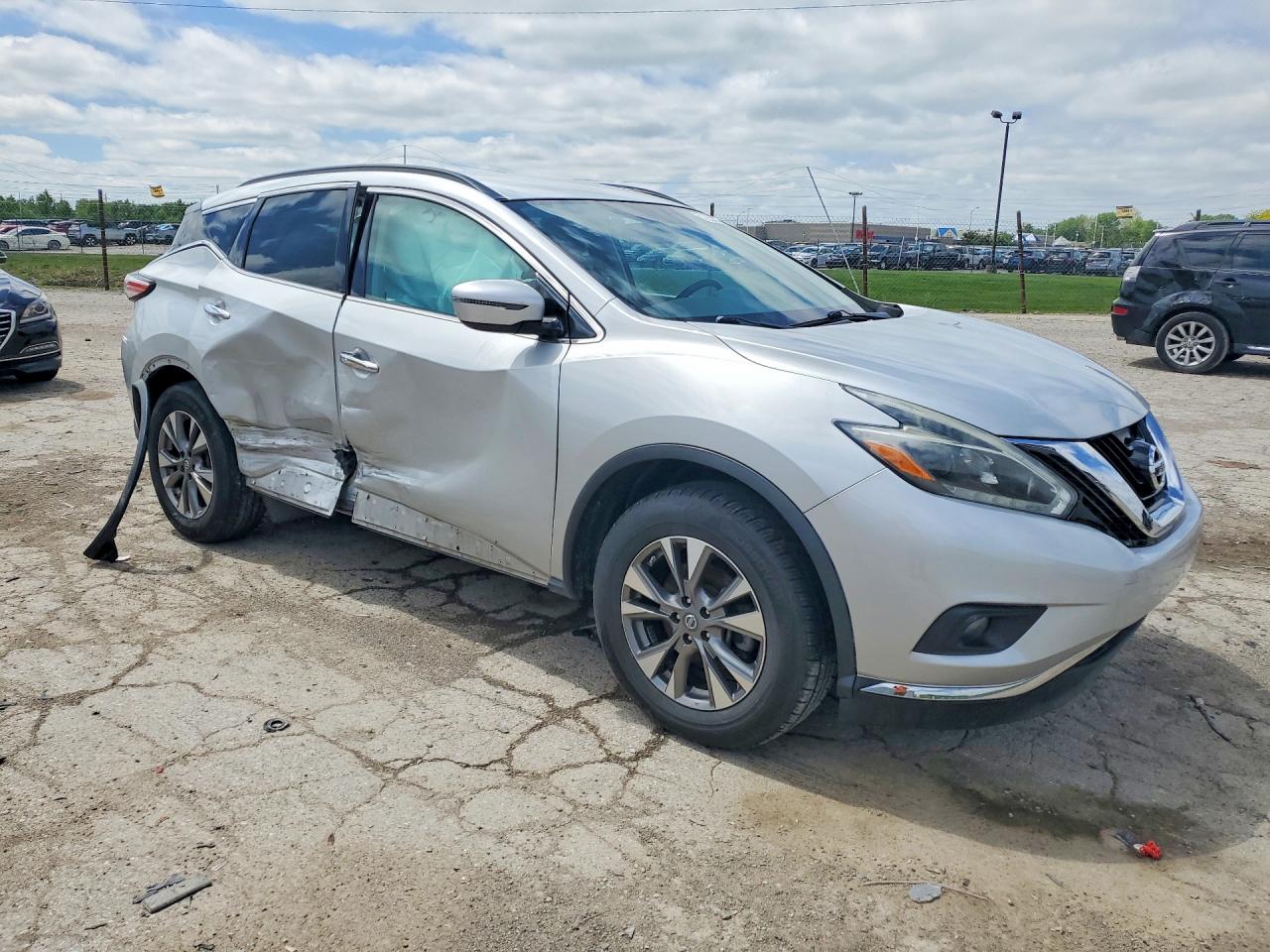 2018 NISSAN MURANO SV photo 10