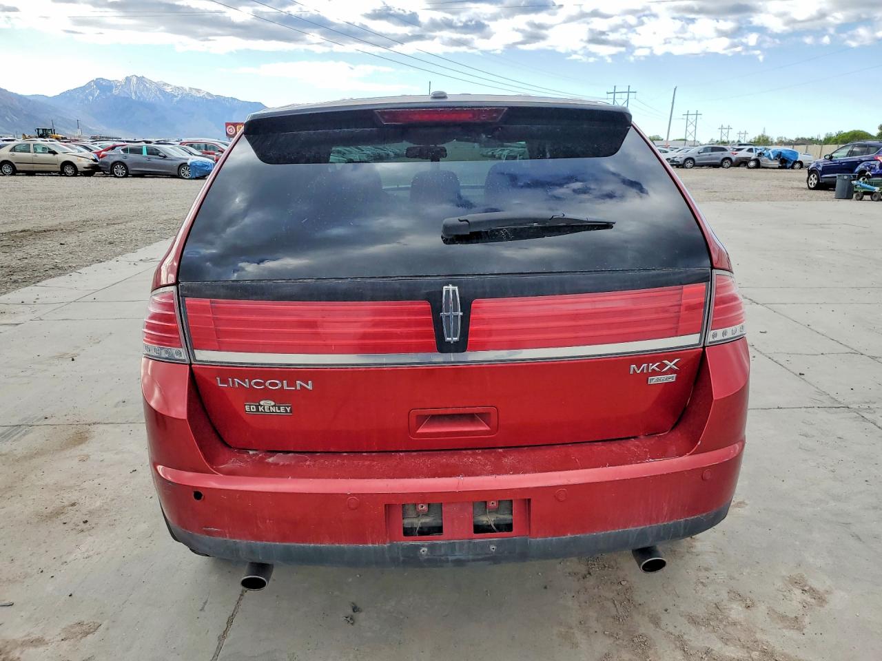 2008 LINCOLN TOWNHOUSE MKX photo 11