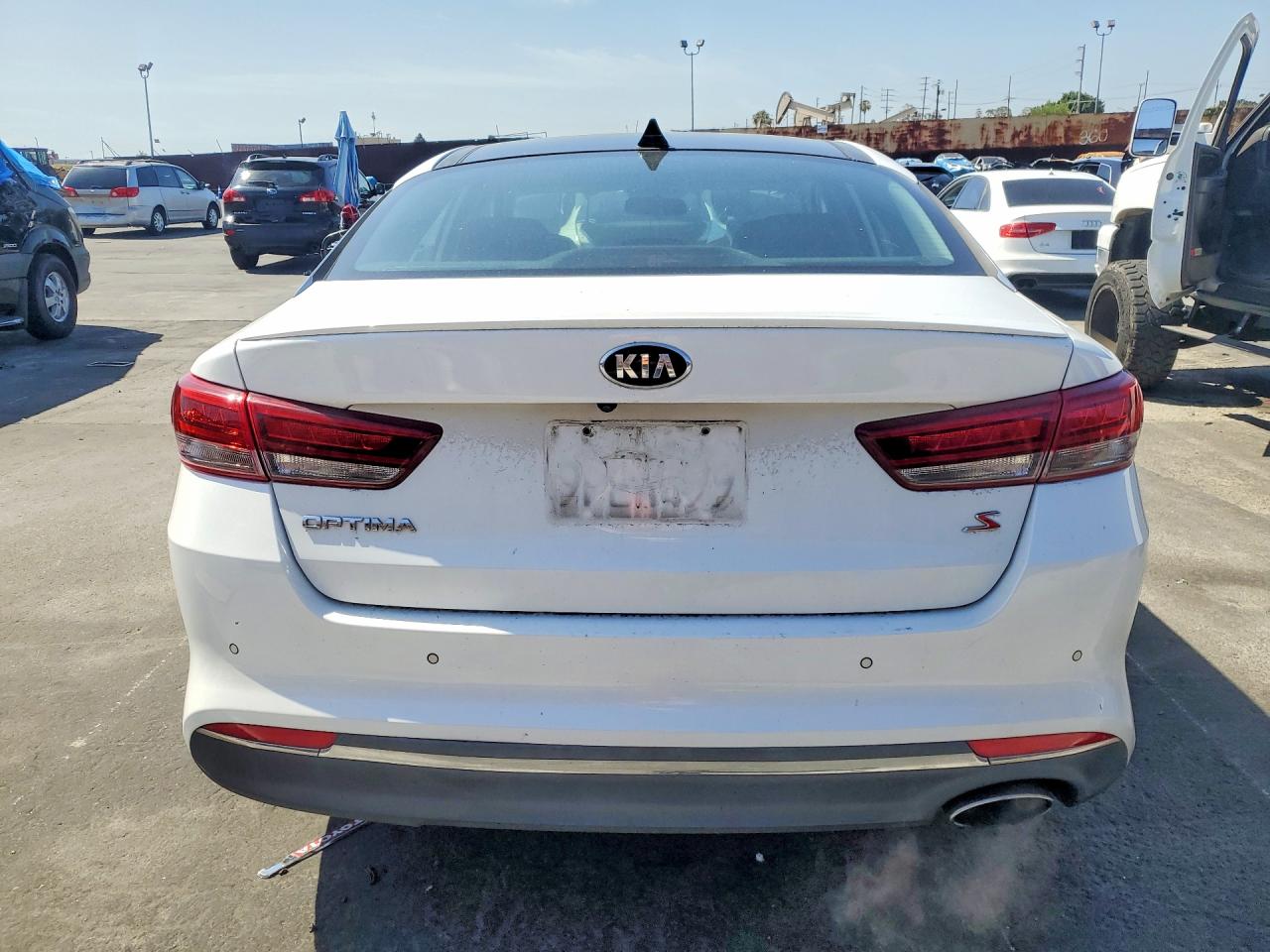 2018 KIA OPTIMA S photo 11