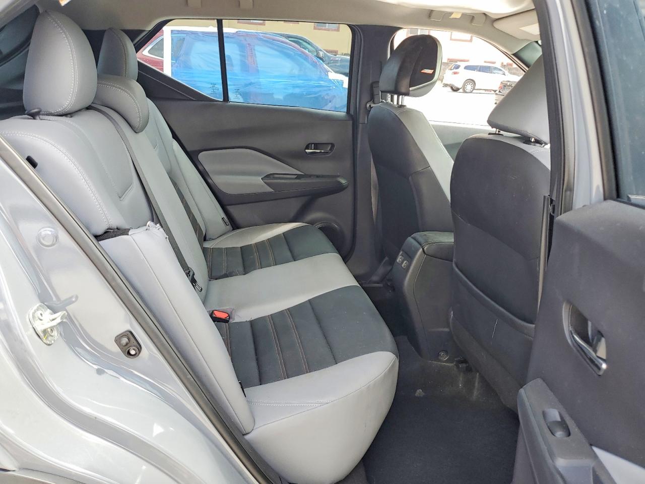 2021 NISSAN KICKS SR photo 28