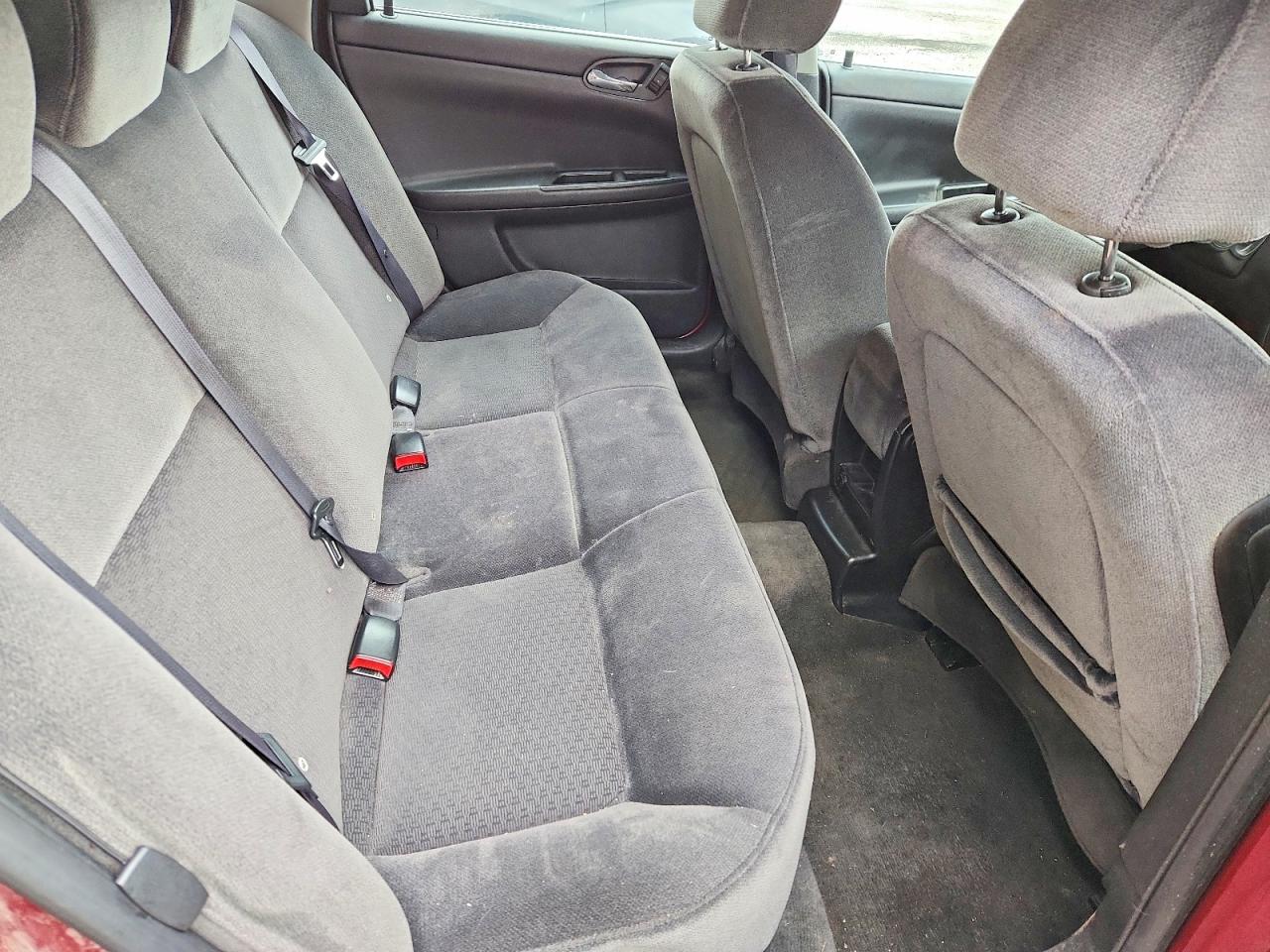 2011 CHEVROLET IMPALA LT photo 19