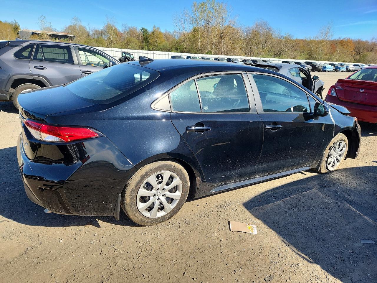 2025 TOYOTA COROLLA LE photo 7