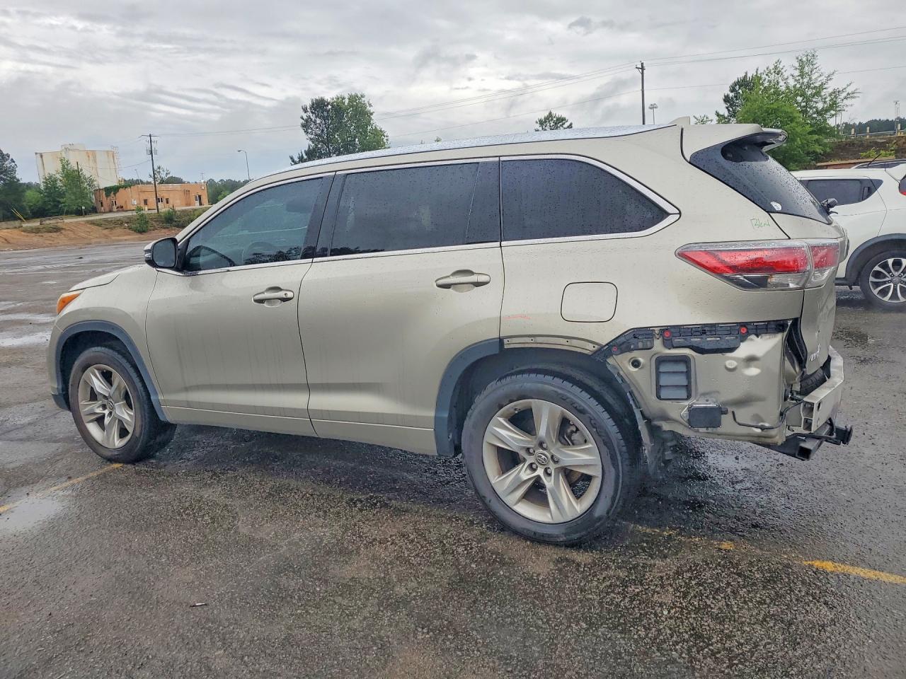 2016 TOYOTA HIGHLANDER LIMITED PLATINUM photo 3