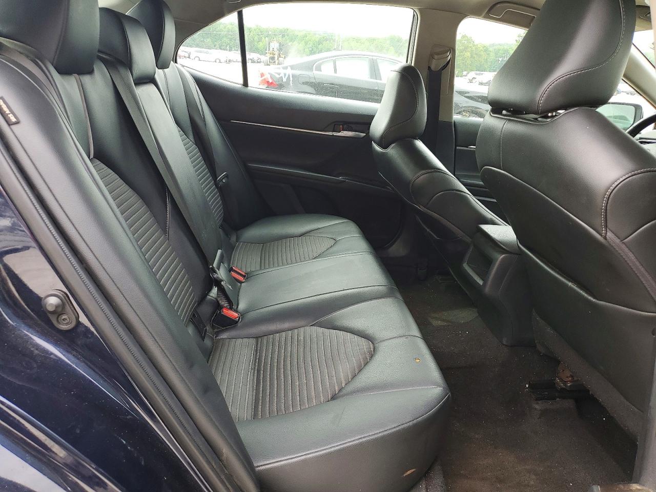 2022 TOYOTA CAMRY SE photo 19