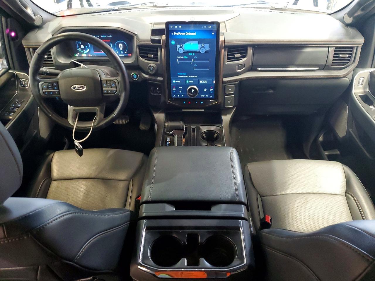 2023 FORD F150 LIGHTNING PRO photo 22