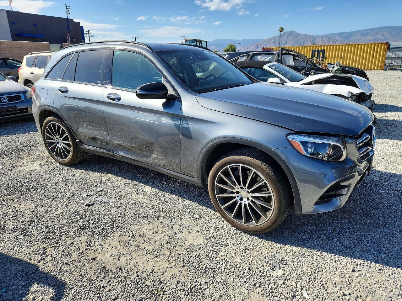 2016 MERCEDES-BENZ GLC 300 4MATIC photo 10