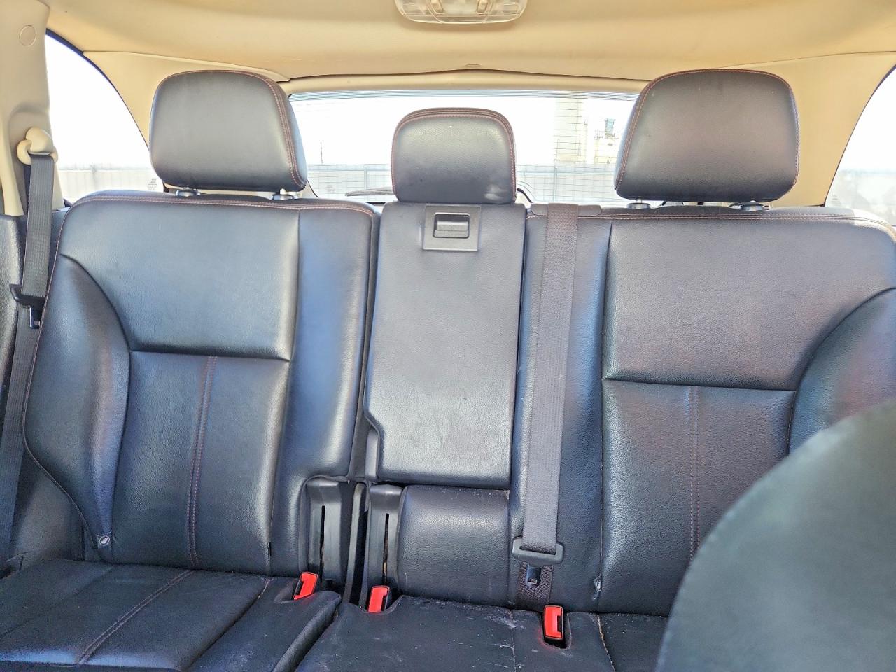 2011 FORD EDGE SEL photo 19