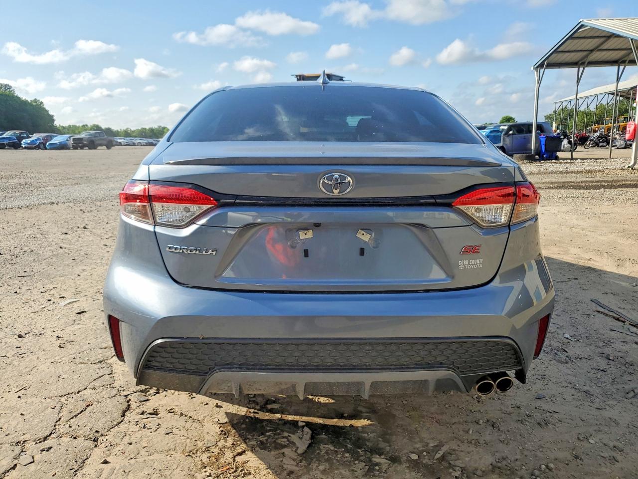2022 TOYOTA COROLLA SE photo 16