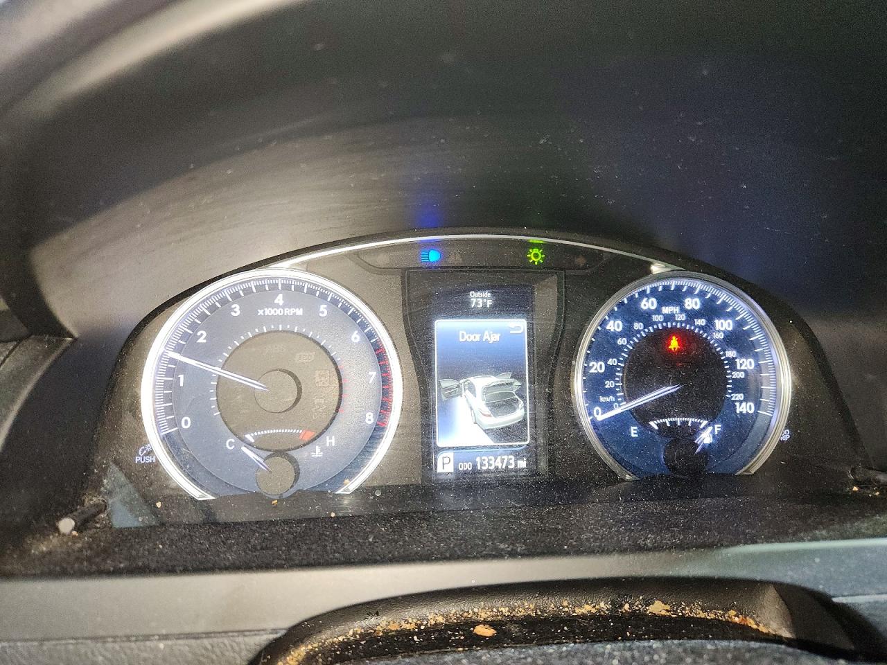 2016 TOYOTA CAMRY LE photo 25