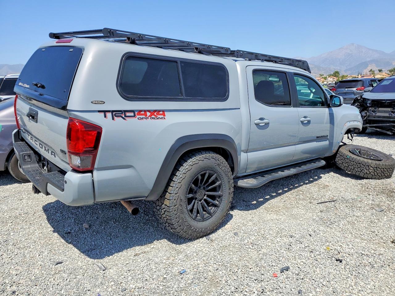 2019 TOYOTA TACOMA TRD OFF-ROAD photo 7