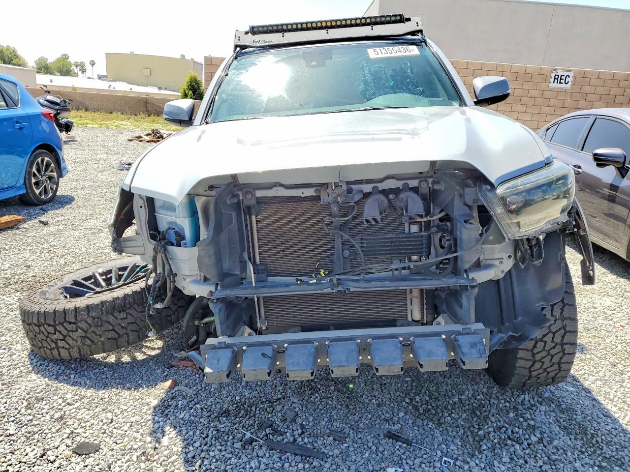 2019 TOYOTA TACOMA TRD OFF-ROAD photo 13