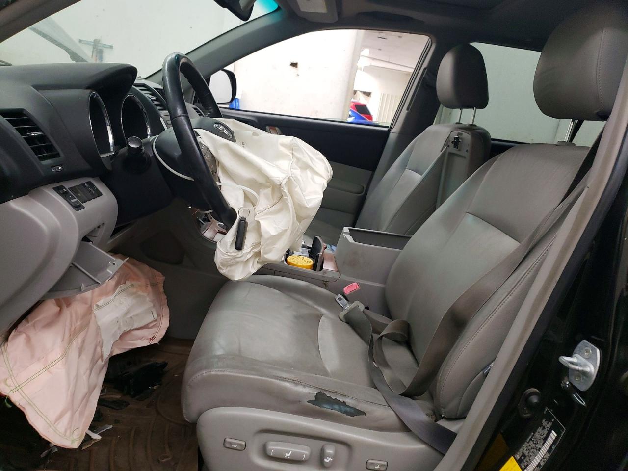 2008 TOYOTA HIGHLANDER LIMITED photo 19