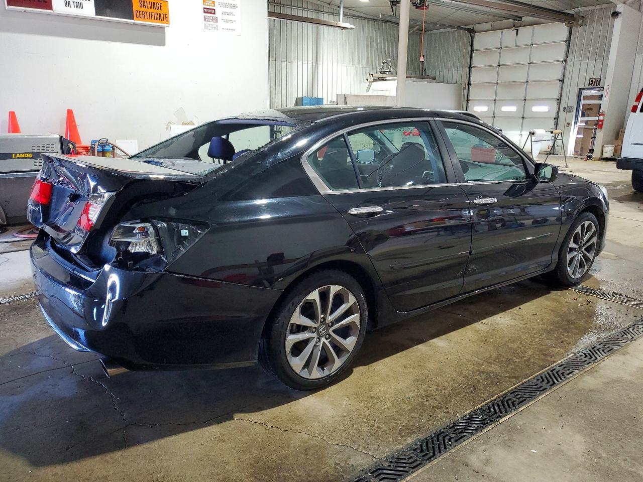 2013 HONDA ACCORD SPORT photo 7