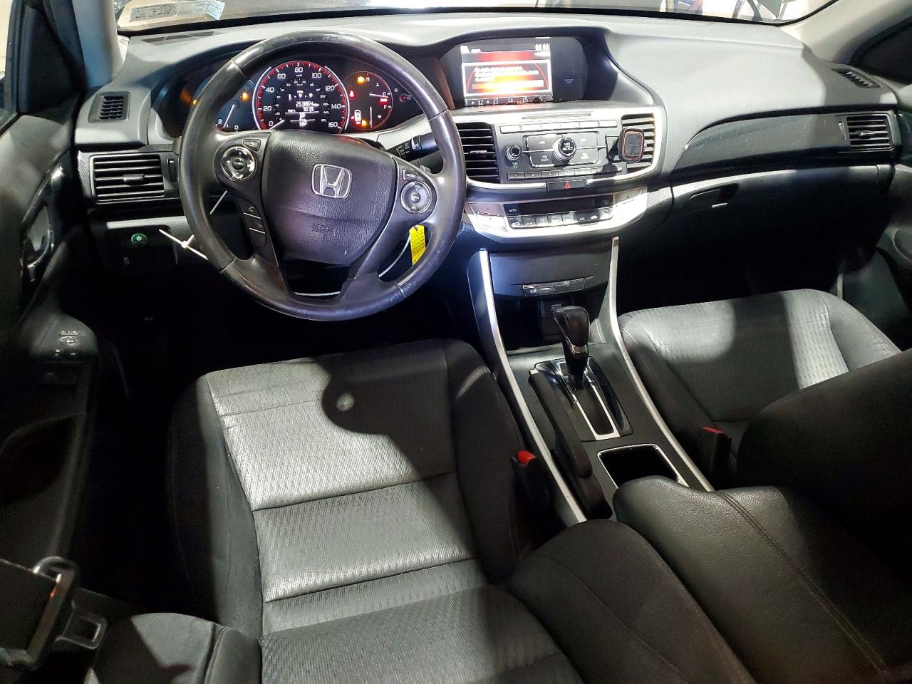 2013 HONDA ACCORD SPORT photo 22