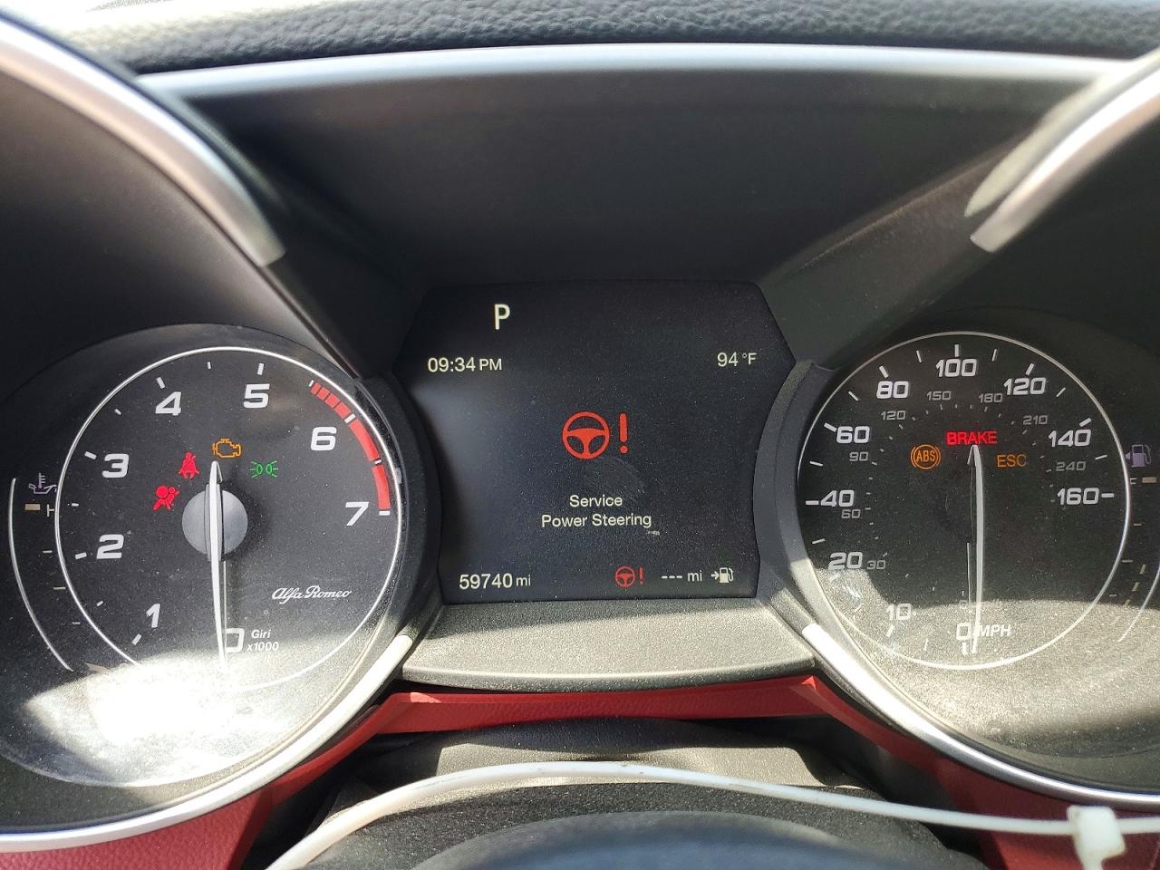 2019 ALFA ROMEO GIULIA photo 17
